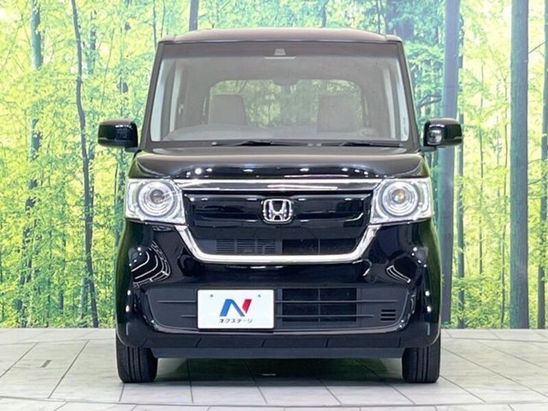 N BOX