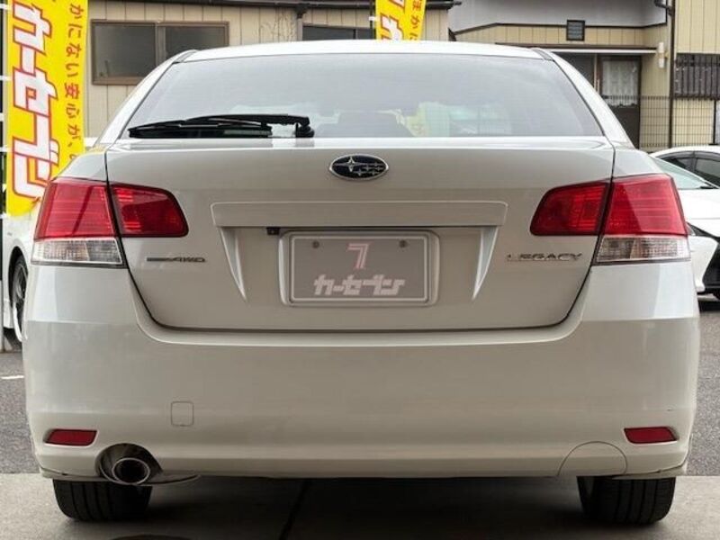 LEGACY B4