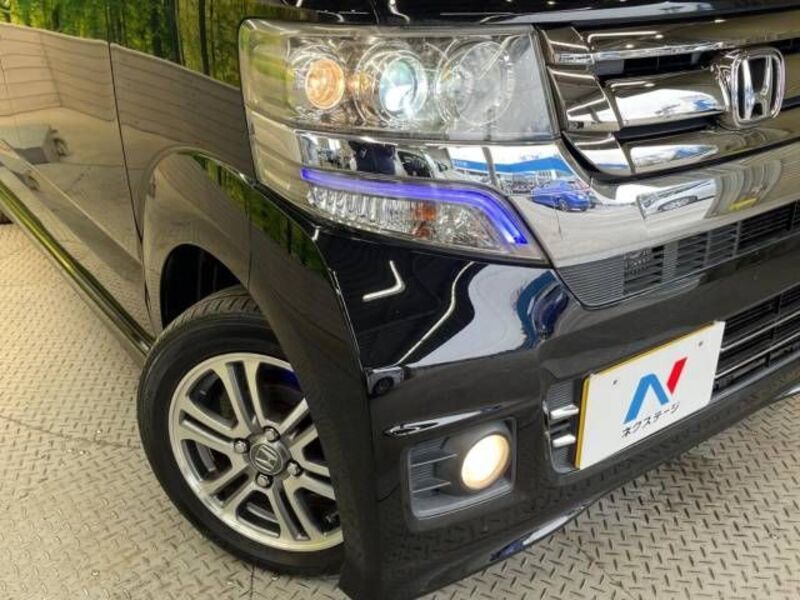 N BOX CUSTOM