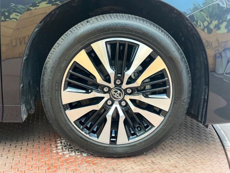 VELLFIRE
