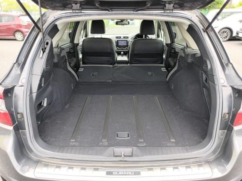 LEGACY OUTBACK