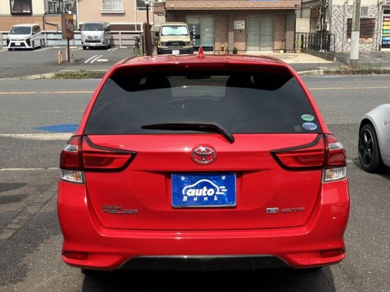 COROLLA FIELDER