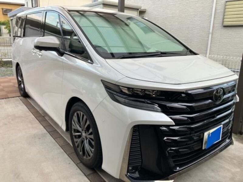 TOYOTA VELLFIRE