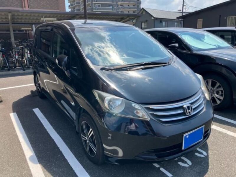HONDA FREED