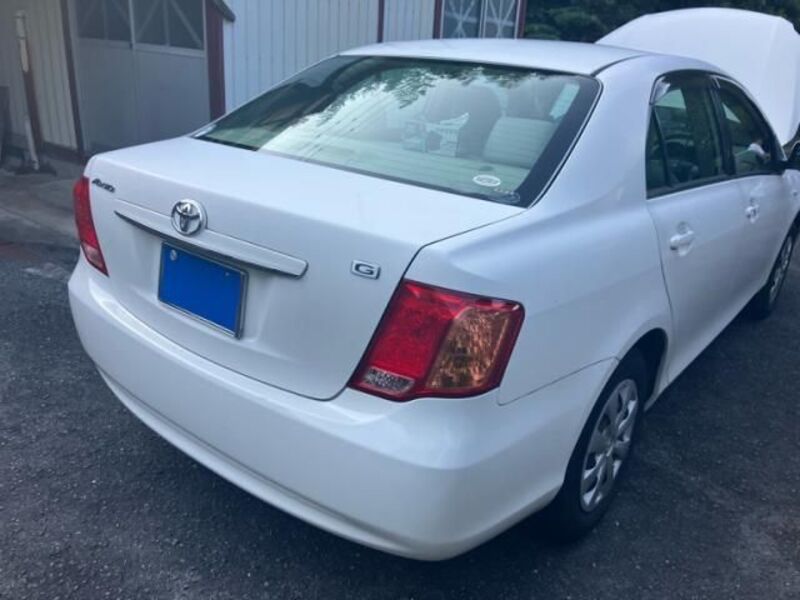 COROLLA AXIO