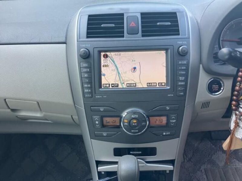 COROLLA AXIO