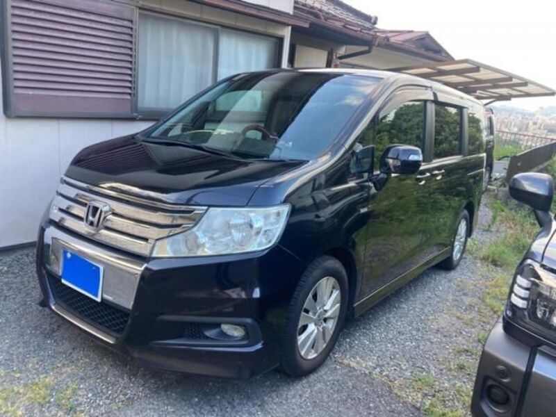 HONDA STEPWAGON SPADA