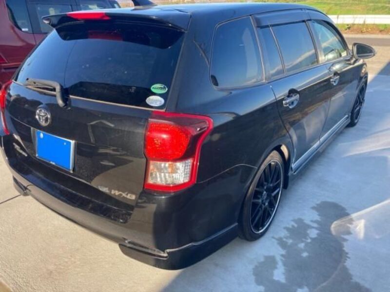 COROLLA FIELDER