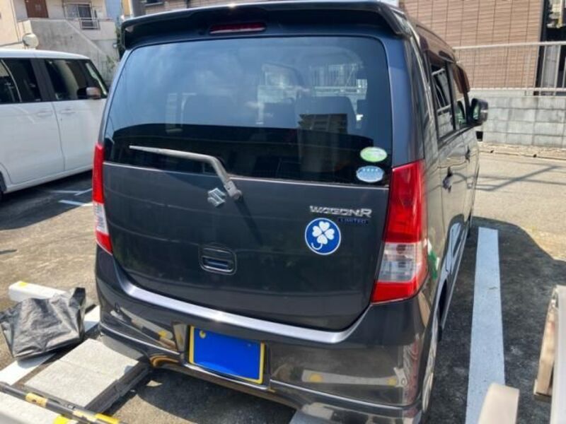 WAGON R