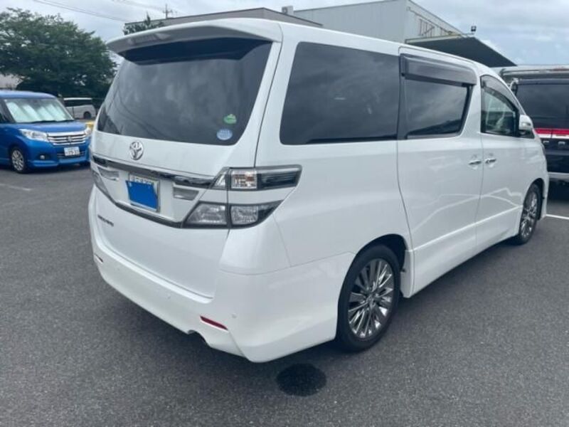 VELLFIRE