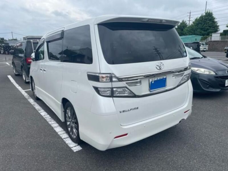 VELLFIRE