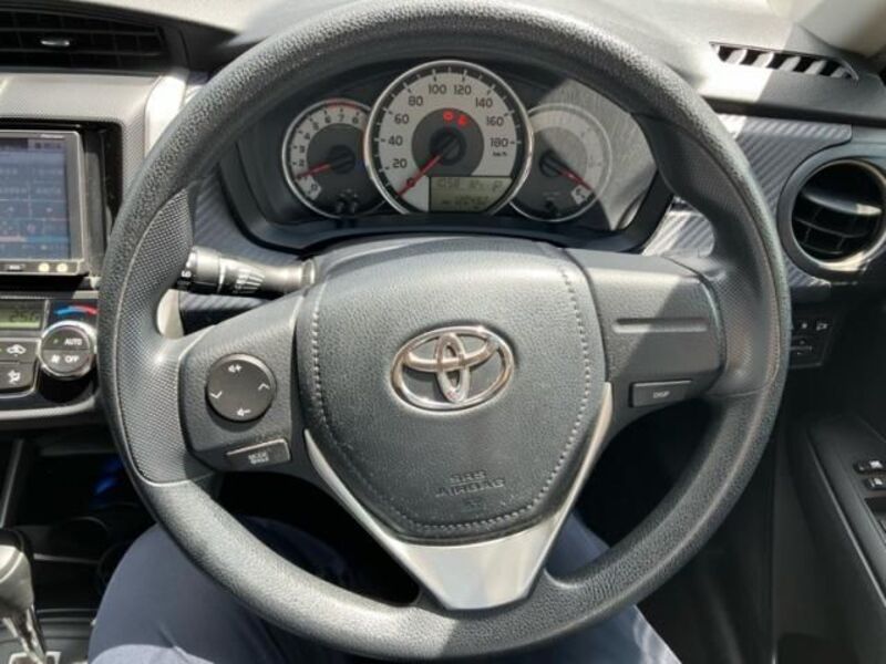 COROLLA FIELDER