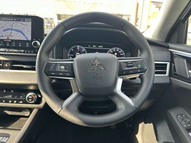 OUTLANDER