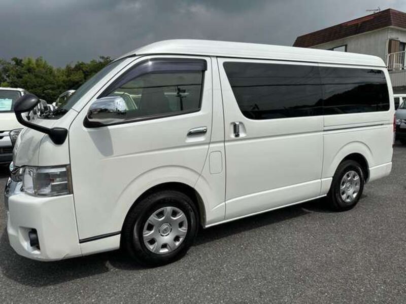 HIACE