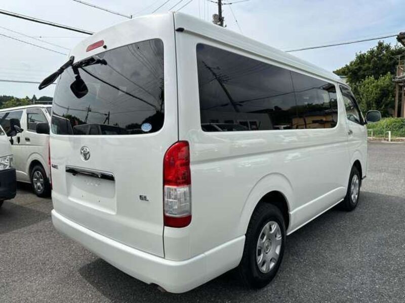 HIACE