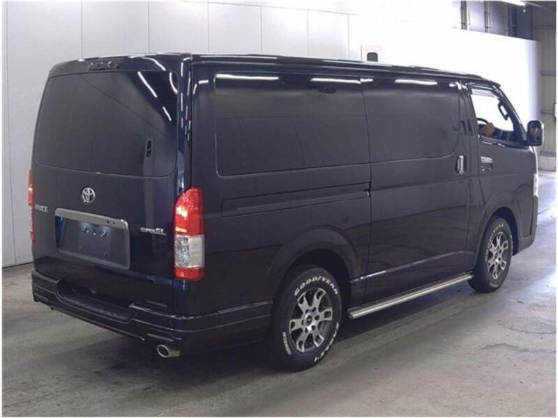 HIACE VAN