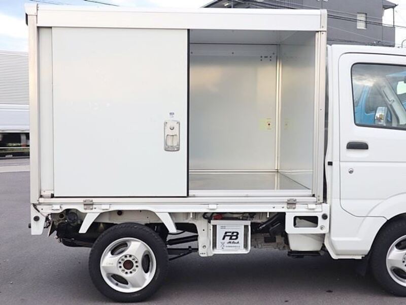 CARRY TRUCK