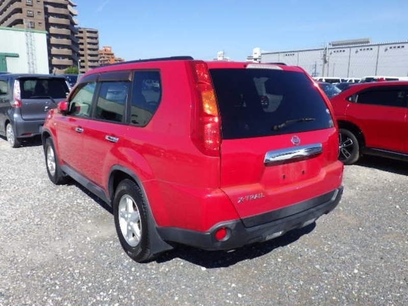X-TRAIL