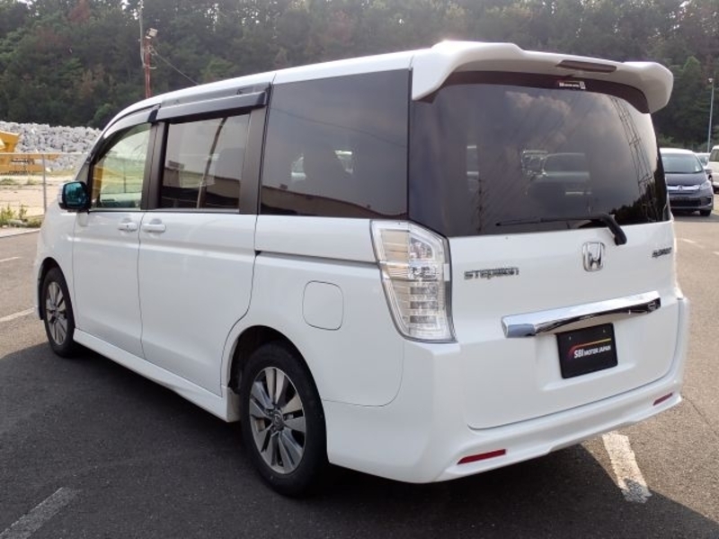STEPWAGON SPADA