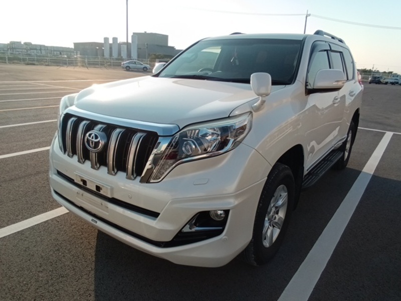 TOYOTA LAND CRUISER PRADO