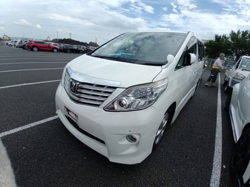TOYOTA ALPHARD