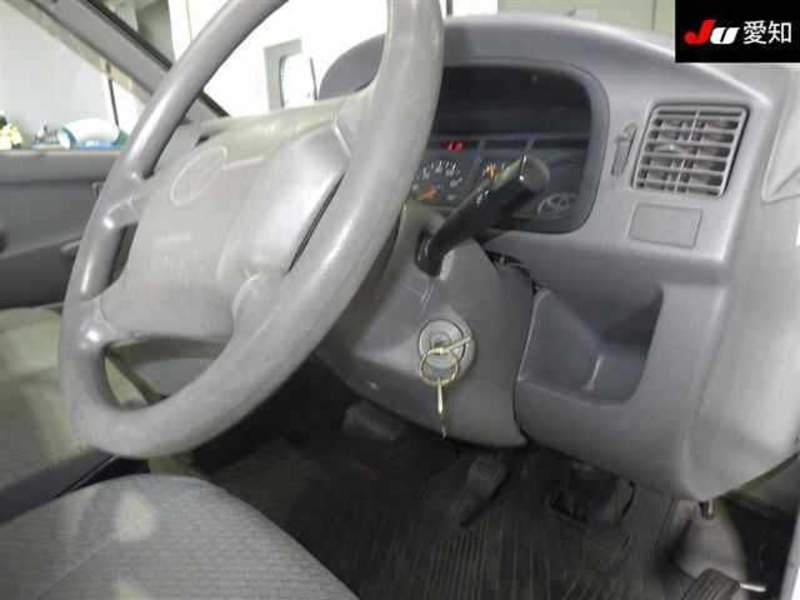 TOWNACE TRUCK