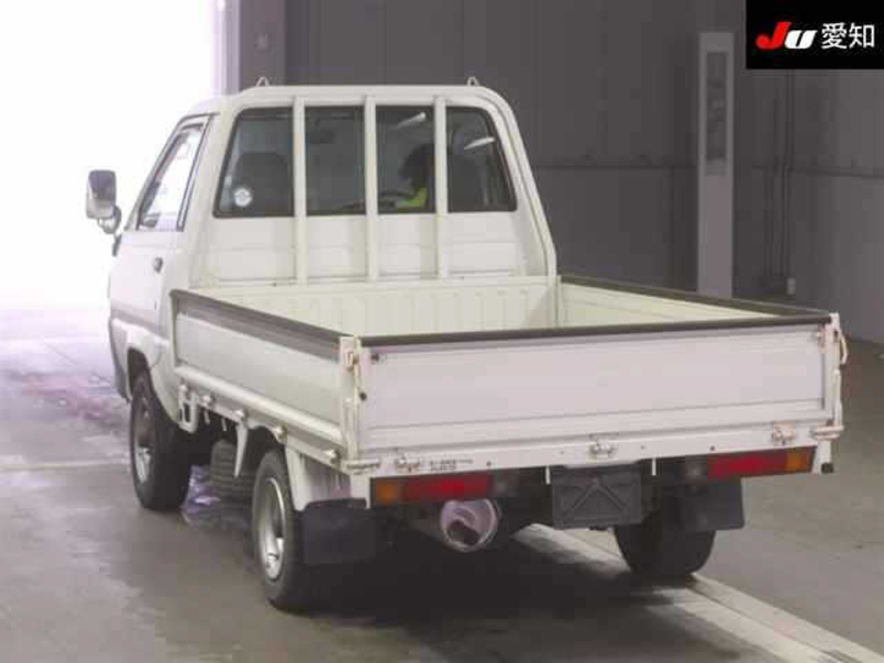 TOWNACE TRUCK