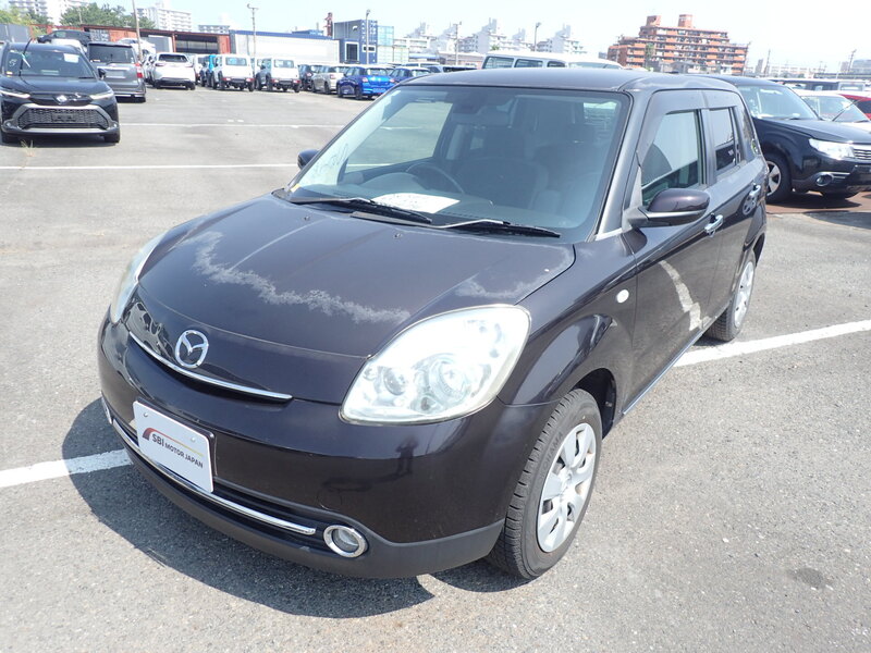 MAZDA VERISA