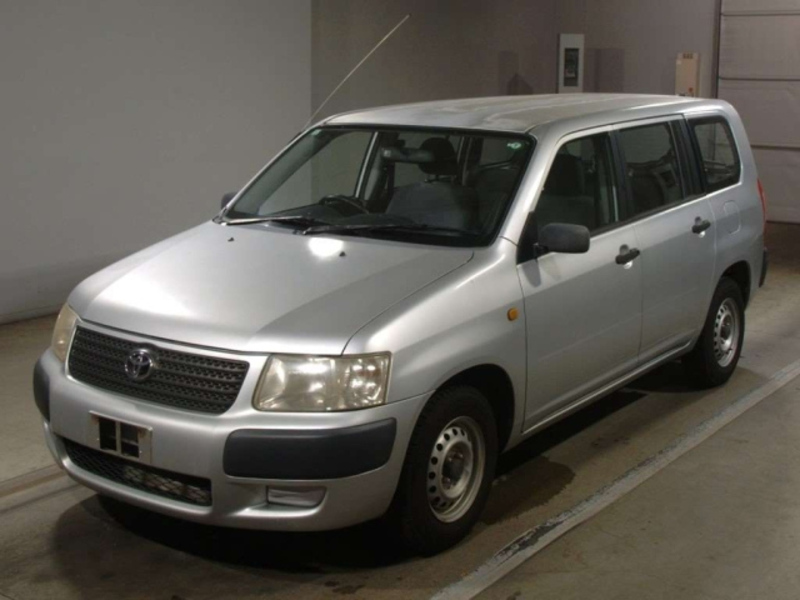 TOYOTA SUCCEED VAN