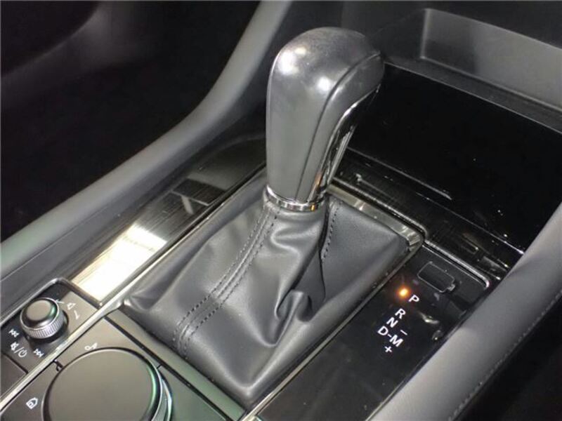 MAZDA3
