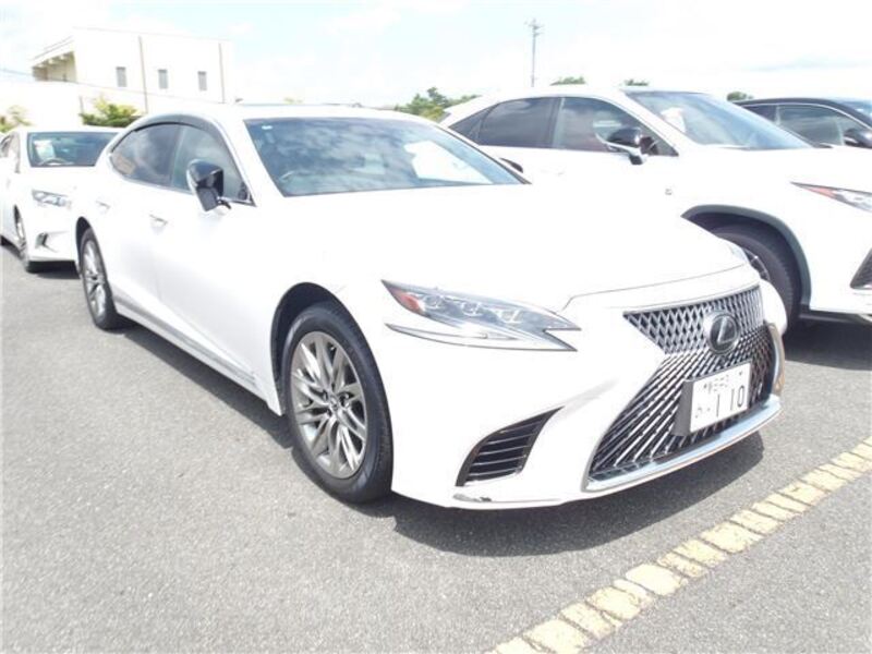 LEXUS LS