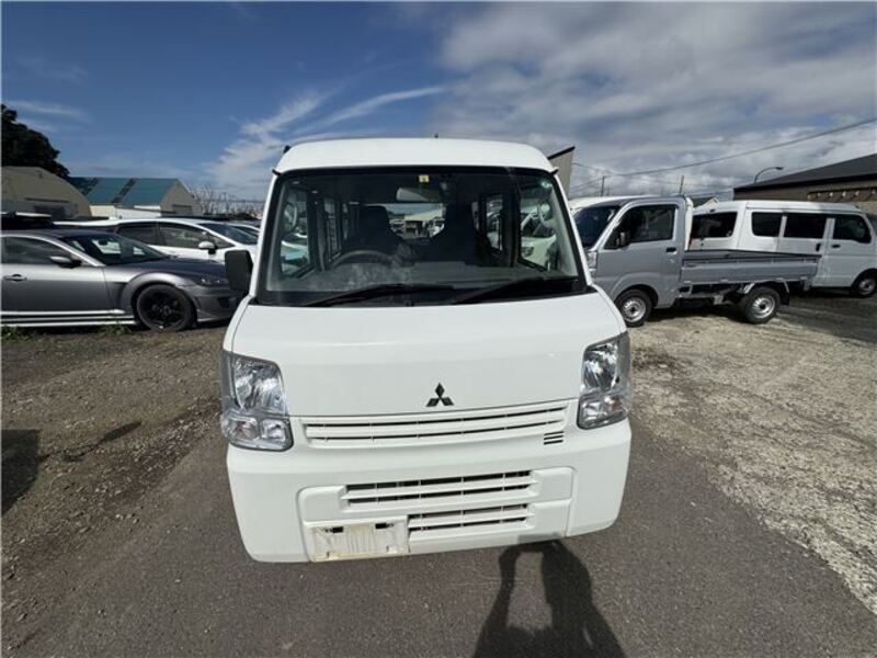 MINICAB VAN