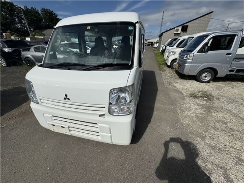 MINICAB VAN