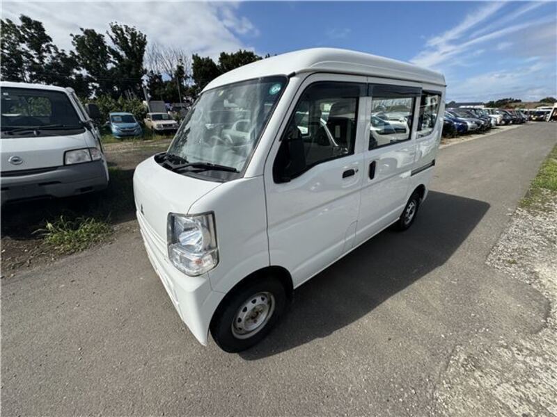 MINICAB VAN