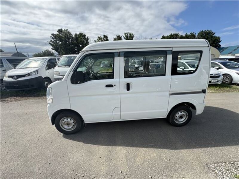 MINICAB VAN