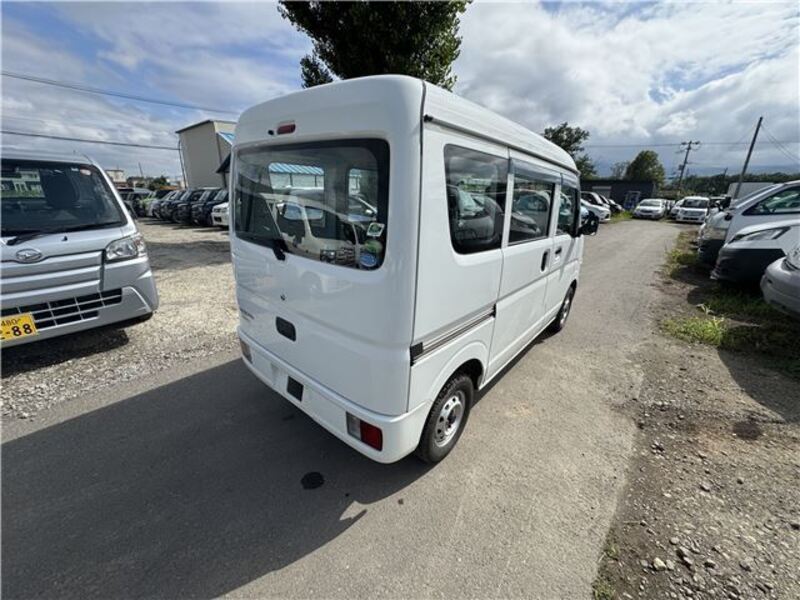 MINICAB VAN