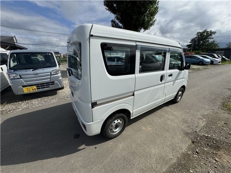 MINICAB VAN