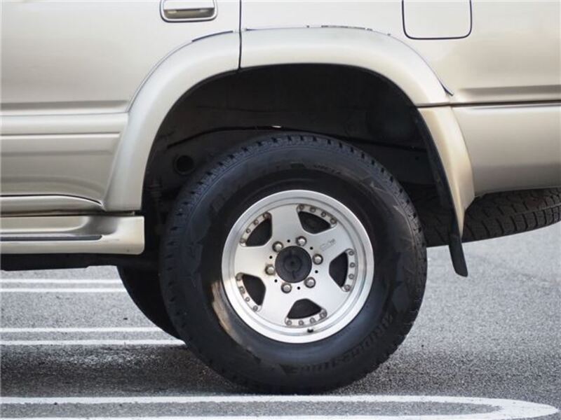 HILUX SURF