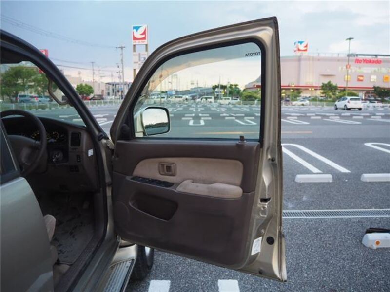 HILUX SURF