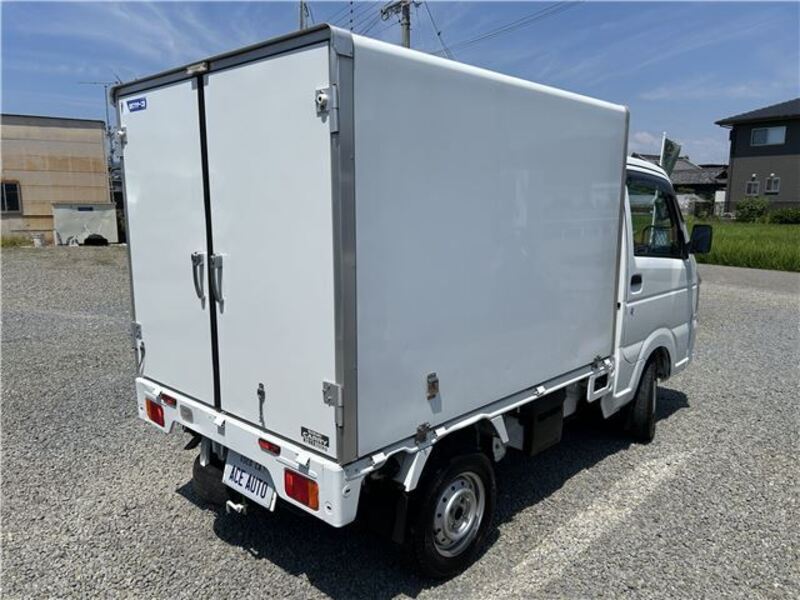 CARRY TRUCK