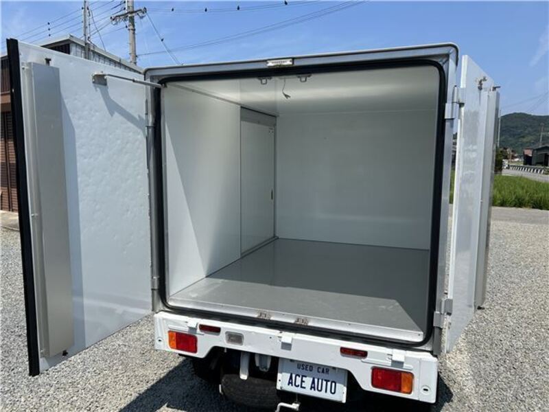 CARRY TRUCK