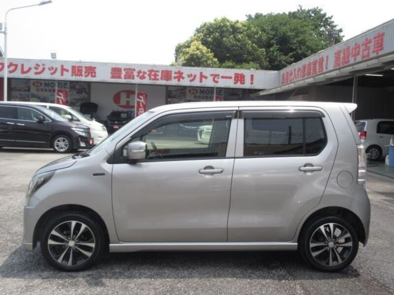 WAGON R