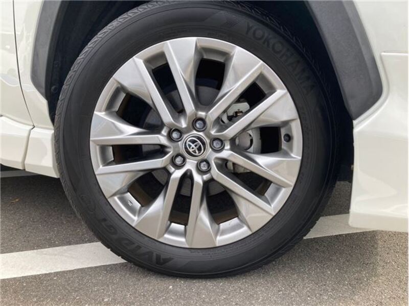 RAV4