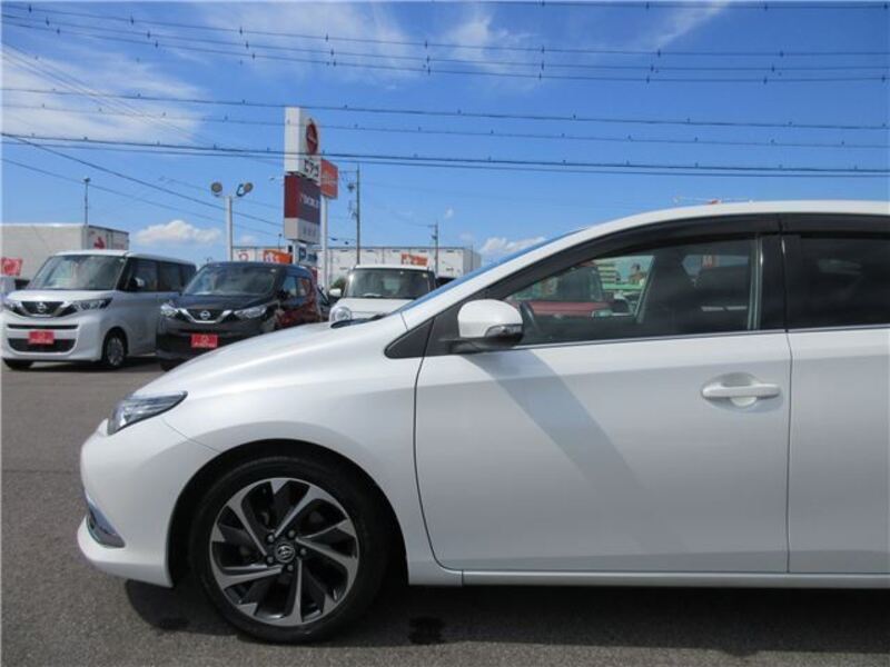 AURIS