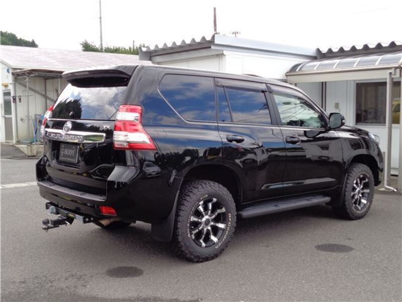 LAND CRUISER PRADO