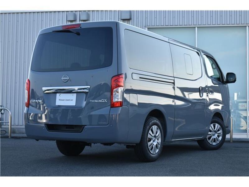 CARAVAN VAN