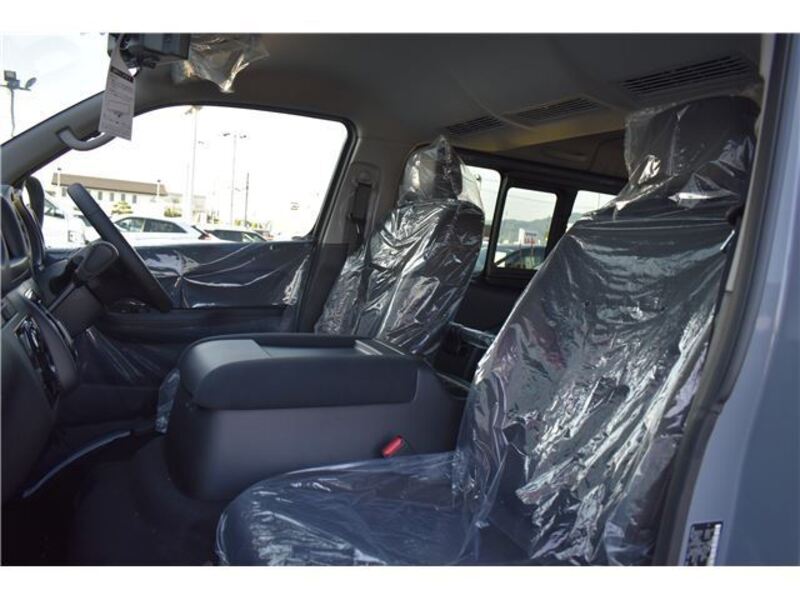 CARAVAN VAN