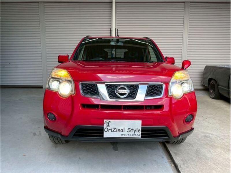 X-TRAIL