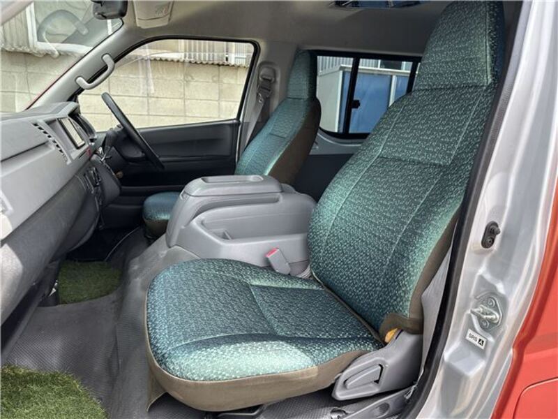 HIACE