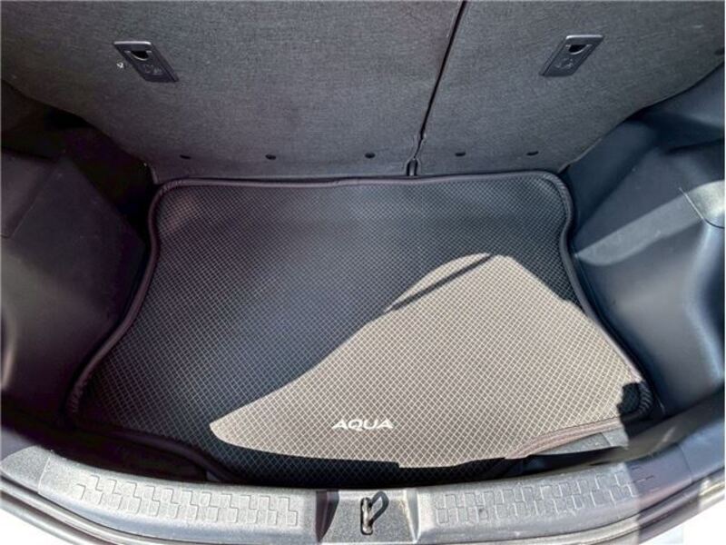 AQUA